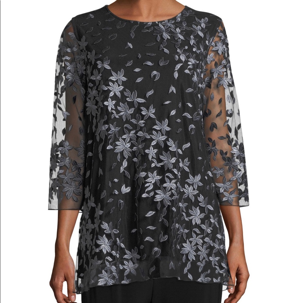 Floral Notes Layered Tunic - Picture 2 of 3